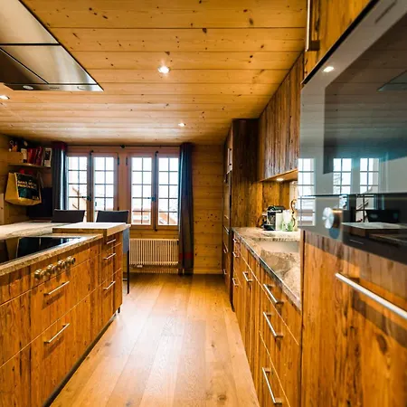 シャレー Caramelle グリンデルヴァルト